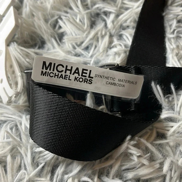 New! Michael Kors crossbody bag - Picture 3 of 10